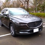 CX-8 右斜め前から