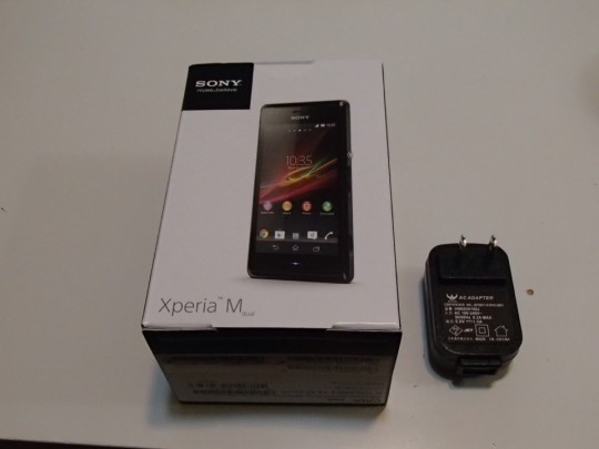 expansysから届いたXperia M dual C2005_[0]